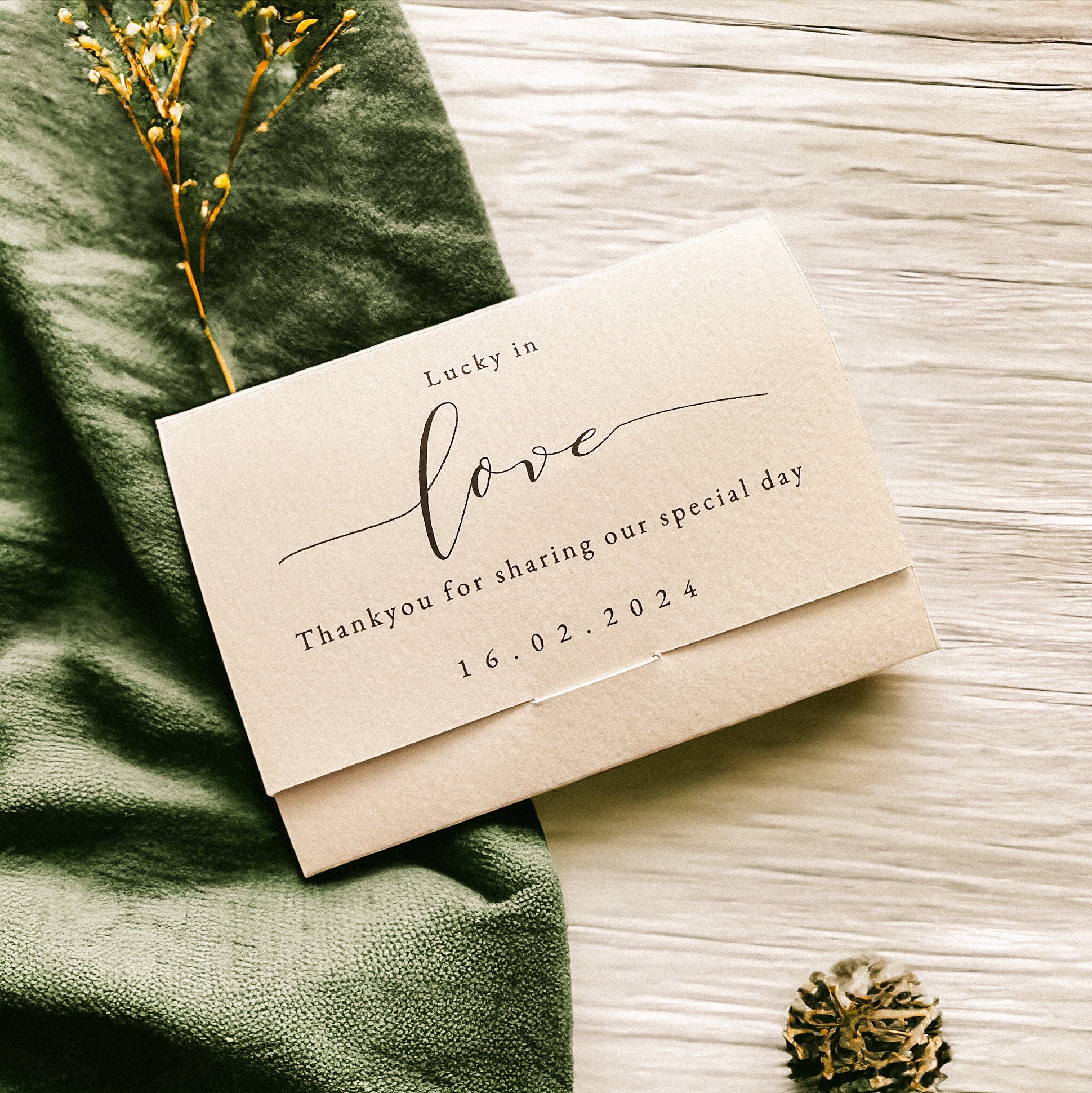 Scratch Card / Lottery Ticket Holder