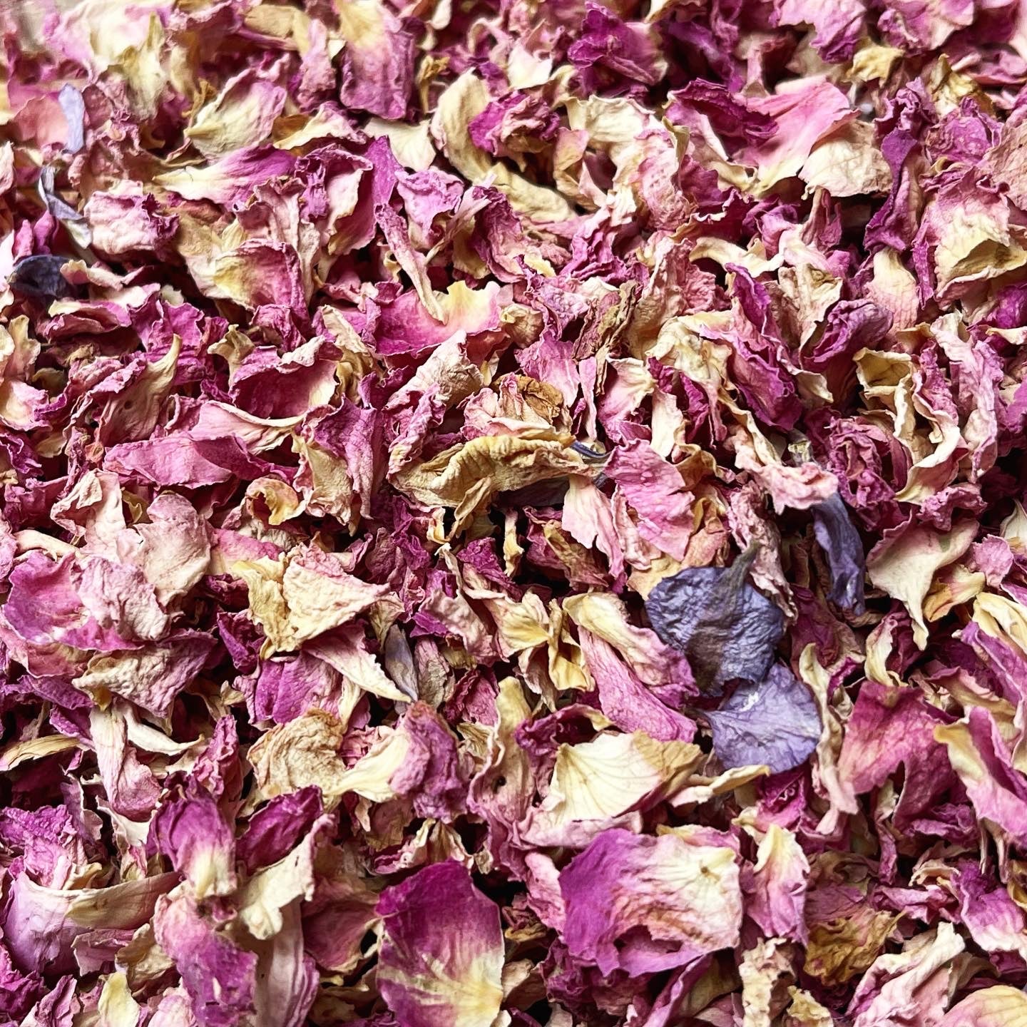 Printed Confetti Pouches - filled with dried flowers